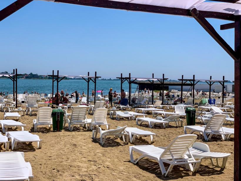 În jurul lumii, la Techirghiol 18898734