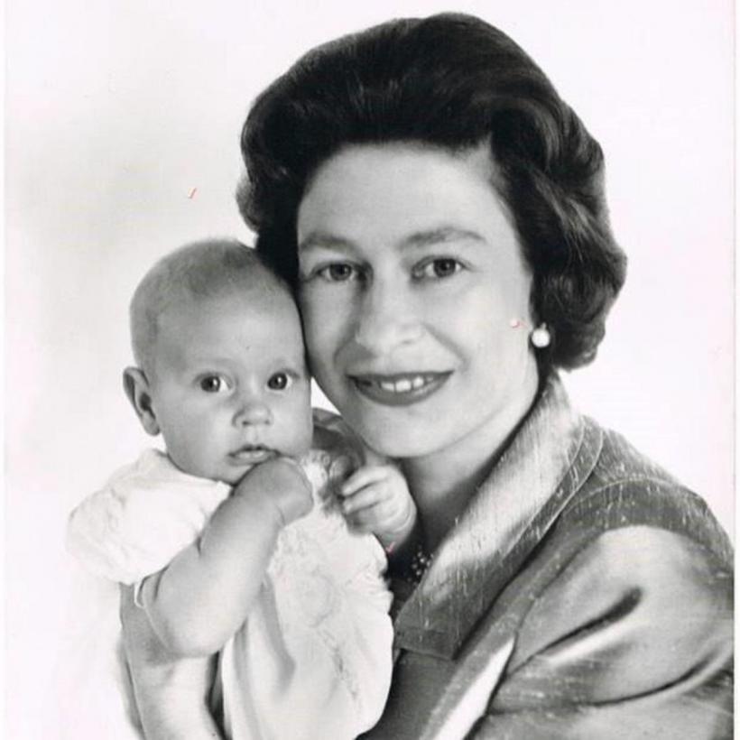 De la Andy Warhol la Cecil Beaton, portretele emblematice ale familiei regale britanice din ultimii 100 de ani vor fi expuse la Londra 18898820