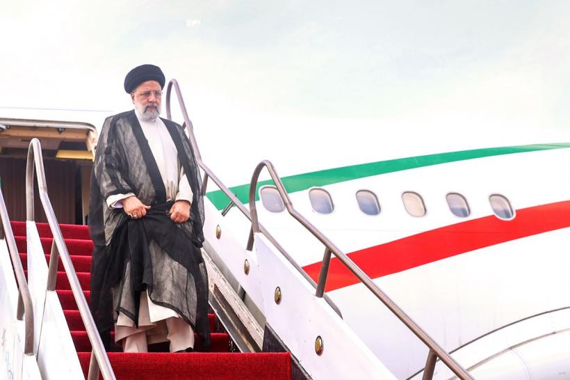Mobilizare generală în Iran: Amata caută elicopterul președintelui. Ce se întâmplă dacă Ebrahim Raisi moare