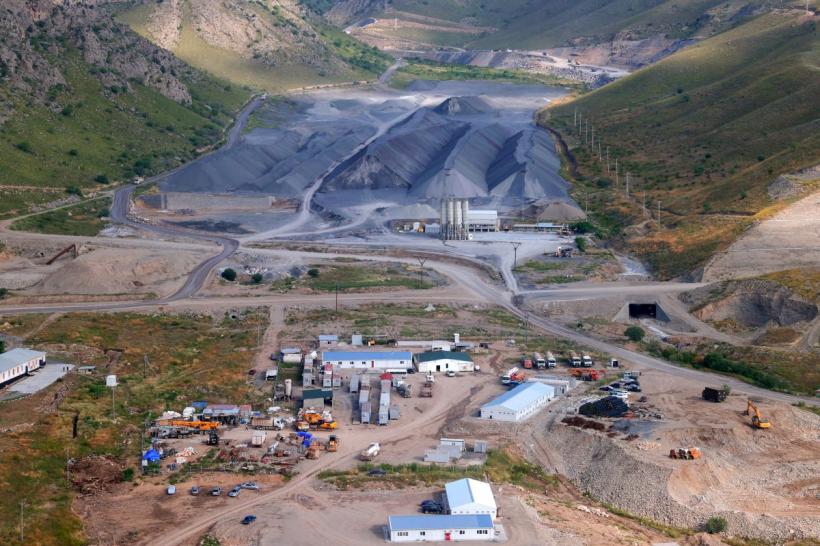 Oficial iranian: Președintele Raisi și ministrul de externe au murit în accidentul de elicopter 18899233