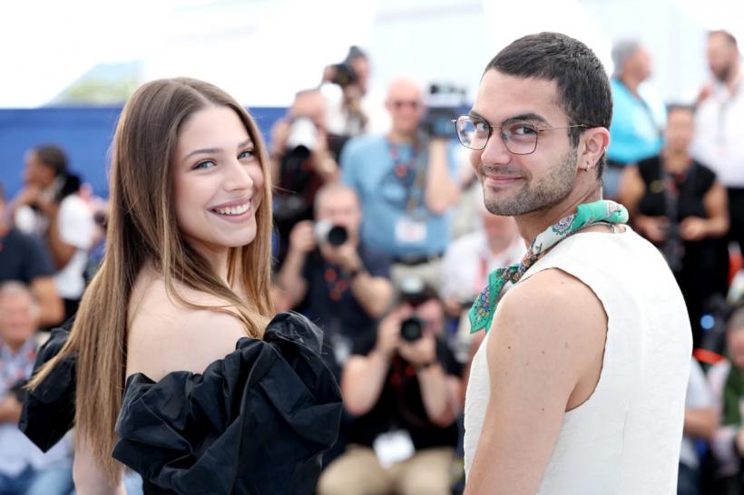 Trei kilometri până la capătul lumii, în regia lui Emanuel Pârvu, primit cu aplauze la Cannes de către public și presă 18899403