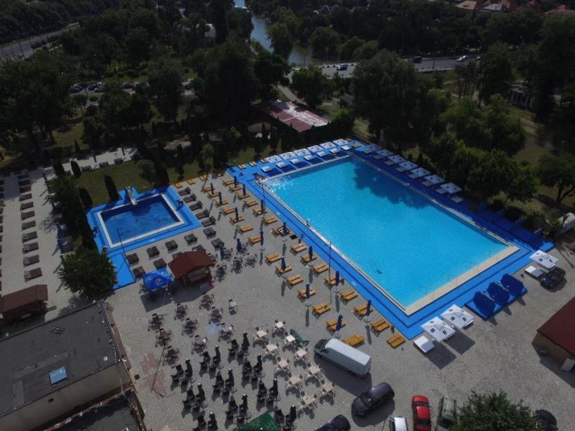 USR-istul Fritz pozează în erou antimafia, după ce tot războiul a fost condus de ex-primarul Robu 18899529