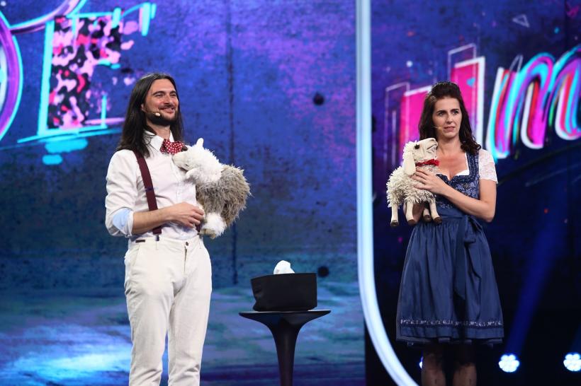 Ei sunt finaliștii sezonului 16 iUmor. Cine sunt concurenții care au rămas în competiție pentru trofeul iUmor și pentru premiul în valoare de 20.000 de Euro 18899879