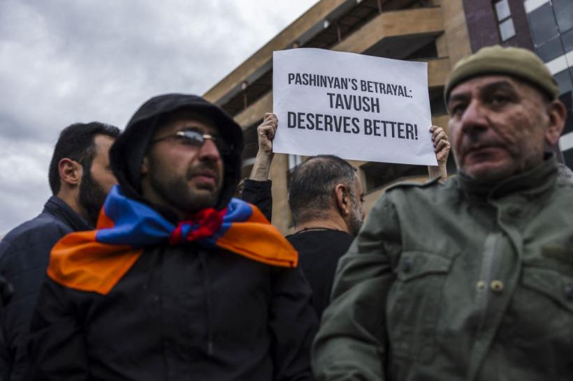 Protest de amploare în Armenia: Mii de manifestanți cer demisia premierului Nikol Pachinian 18900361