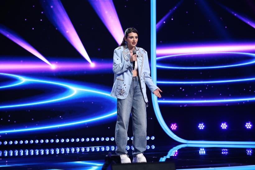 Mădălina Mihai a câștigat a câștigat marele premiu și trofeul în finala sezonului 16 iUmor. Delia: „Ești foarte sigură pe tine, nu ți-am simțit emoțiile” 18900443