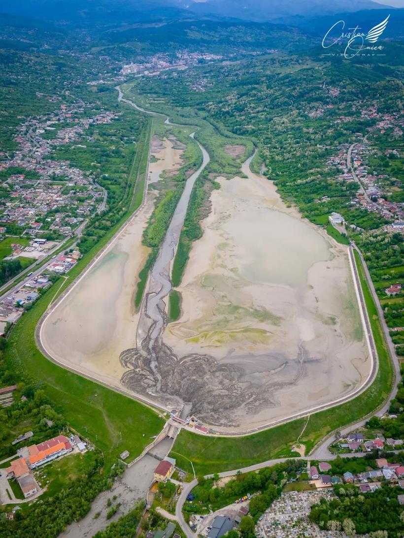 Cel mai straniu proiect UE din România: transformarea Ialomiței în râu de nămol 18900324