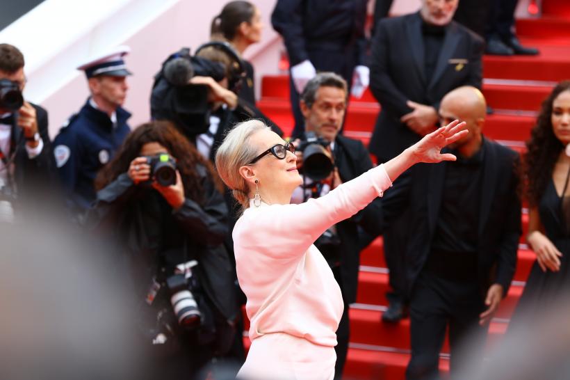 Festivalul de la Cannes, prin ochii unui român: fotograful Cristian Radu Nema. Glamour și strălucire pe covorul roșu, muncă pe brânci în culise 18900879
