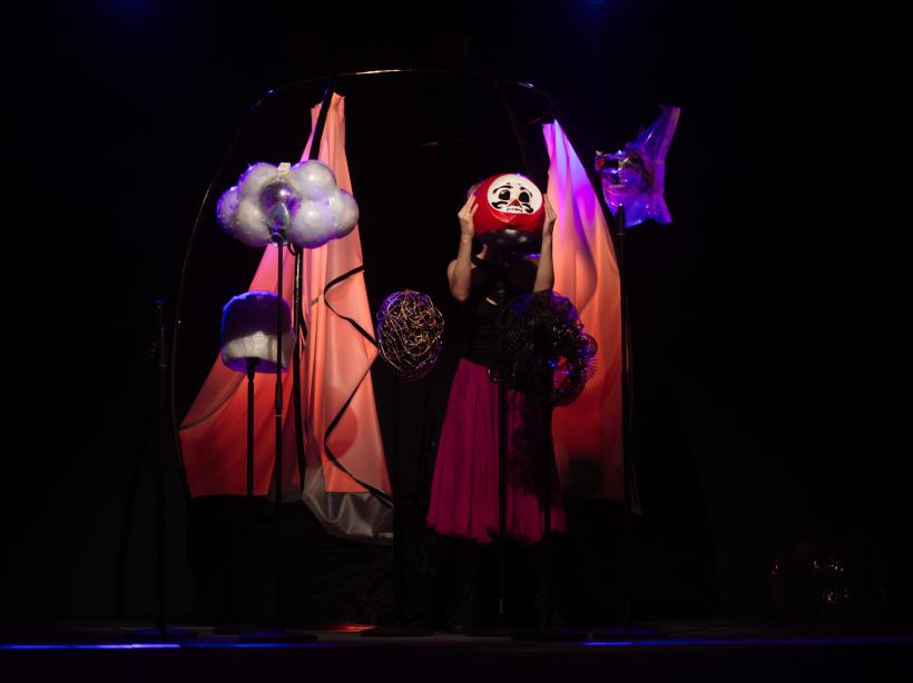 Pe timp de caniculă, teatru energizant - spectacolele Vanner Collective din luna iunie 18900946