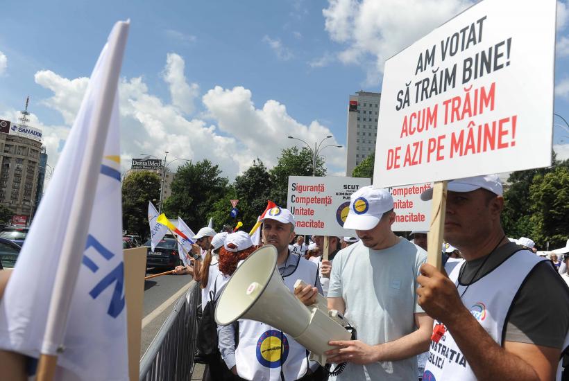 Sindicatele au declarat război Guvernului: Majorarea cu 10% a salariilor îi face pe bugetari mai săraci 18901096
