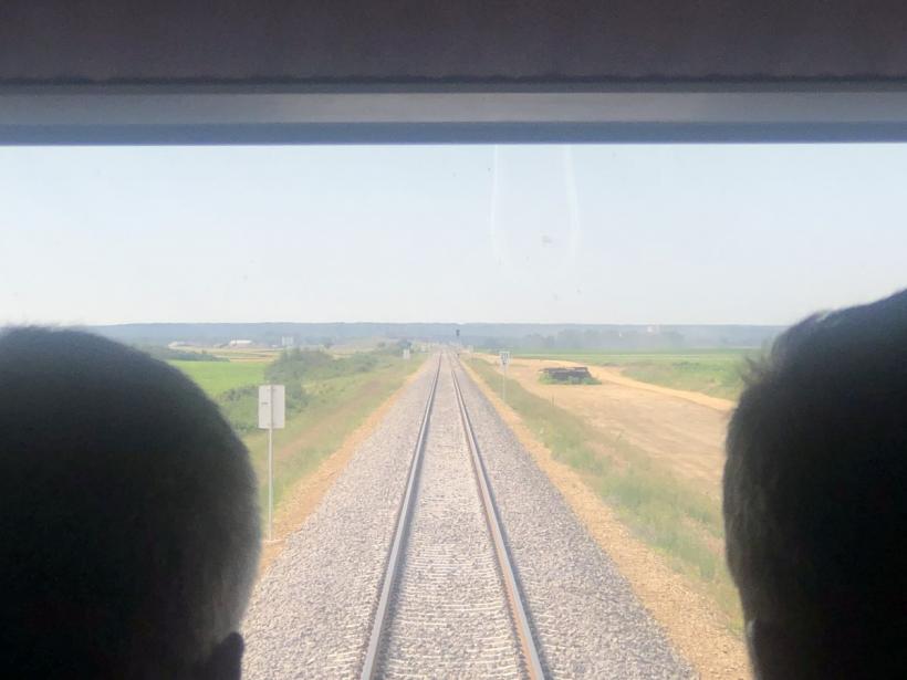 Trenul de Giurgiu a întârziat 19 ani și 15 minute 18901488