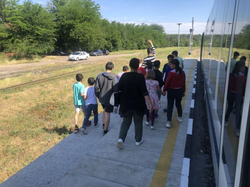 Trenul de Giurgiu a întârziat 19 ani și 15 minute 18901495