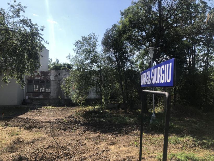 Trenul de Giurgiu a întârziat 19 ani și 15 minute 18901496