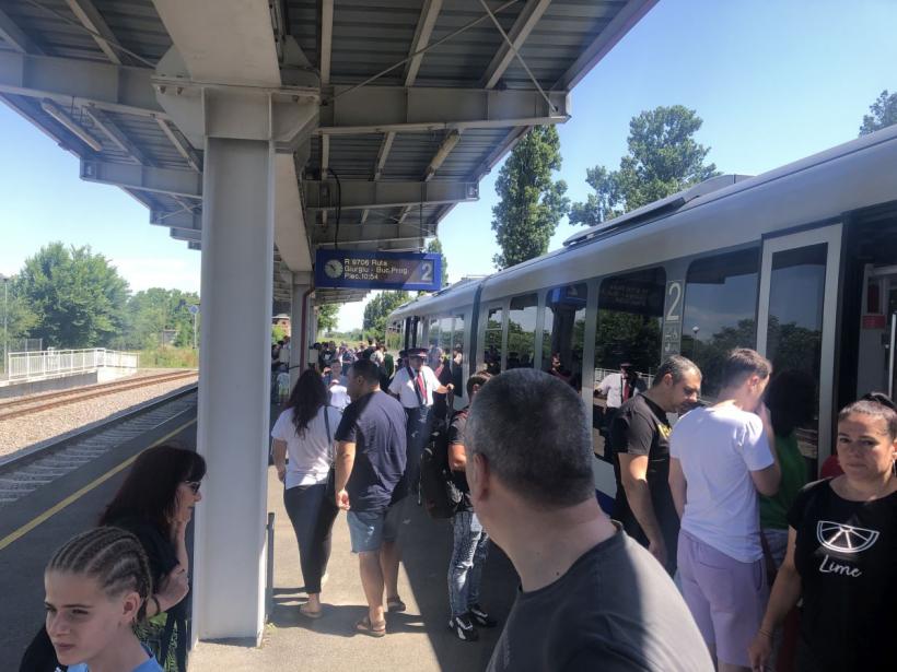 Trenul de Giurgiu a întârziat 19 ani și 15 minute 18901498