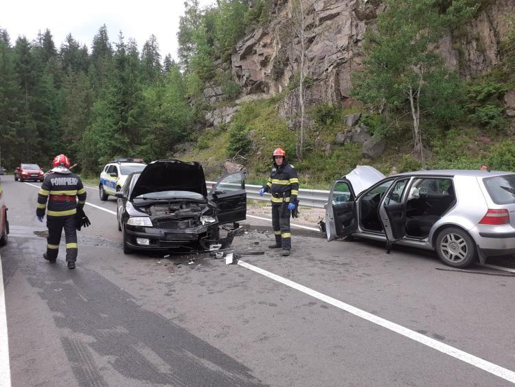 O femeie băută la volan a intrat pe contrasens și a provocat un accident grav de circulație în județul Cluj