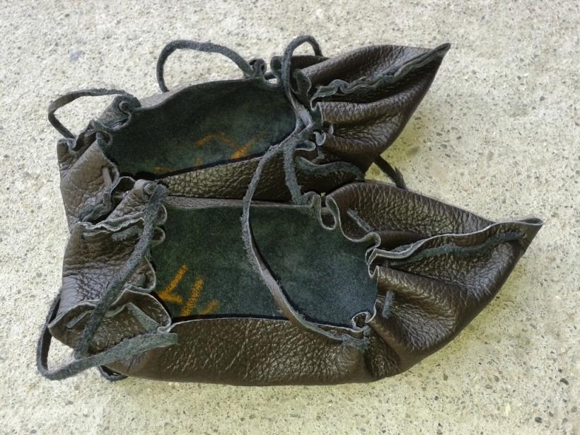 De la opincă, la condur: o altfel de istorie a Balcanilor 18901840