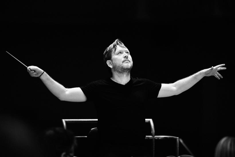 Cele 4 note celebre din istoria muzicii: SIMFONIA a 5-A (Simfonia destinului) de BEETHOVEN, la Sala Radio 18902078