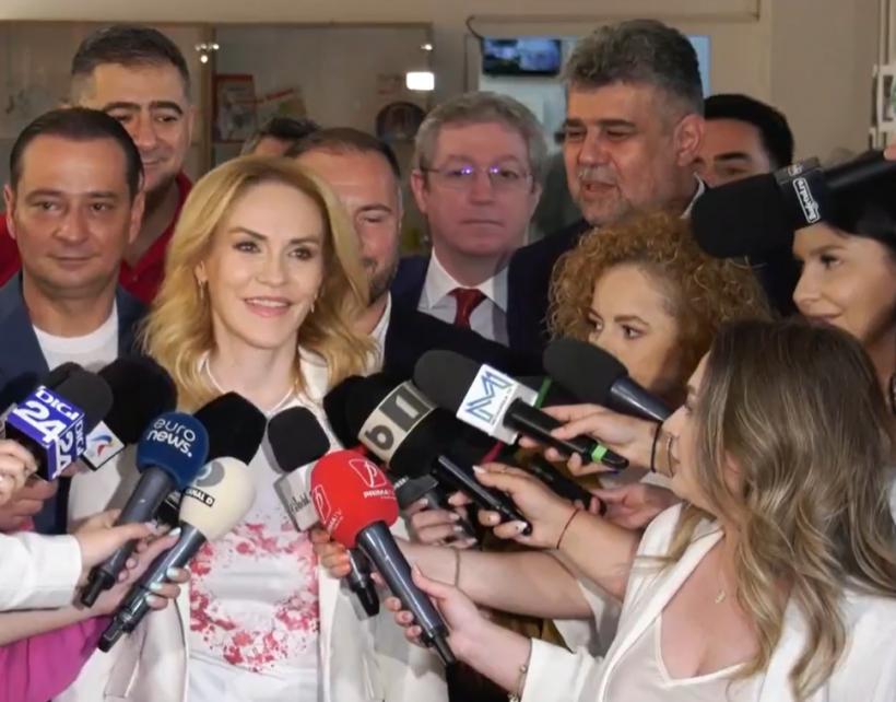 Gabriela Firea a mers la vot însoțită de Marcel Ciolacu: „Am votat pentru oameni în administrație care nu se plâng, care nu se încuie în birou” 18902509