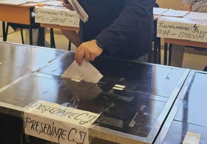 Live TEXT Alegeri 9 iunie 2024: Cum votează România? Fii la curent cu toate noutățile 18902505
