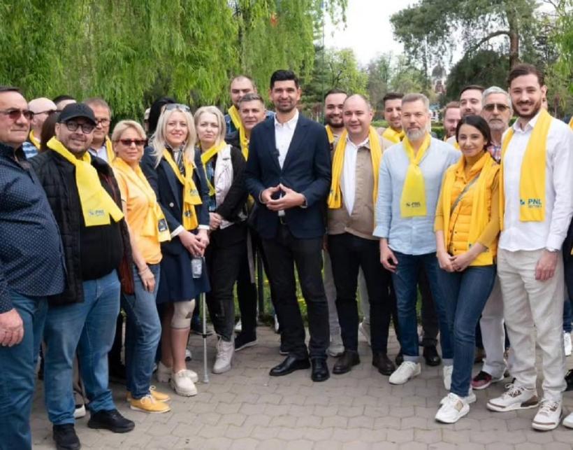 George Tuță (PNL) anunță că a învins-o pe Clotilde Armand la S1: Să nu pună mâna pe sacii de voturi 18902683