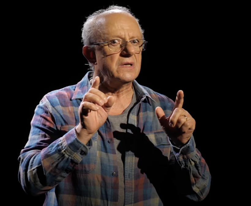 Aplauze pentru poet pe scenă... în Italia, un spectacol original cu actorii Emilia Popescu și Mihai Mălaimare 18903193