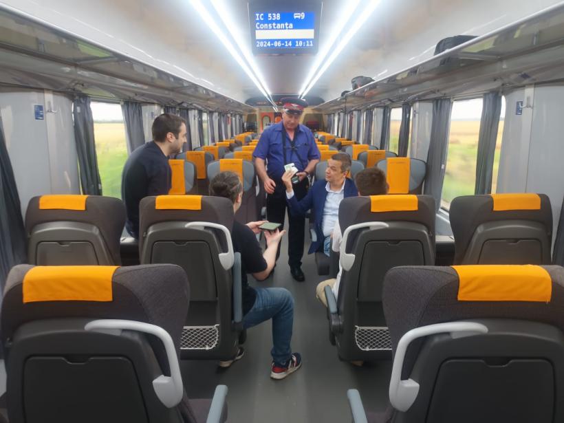 Trenul CFR Călători ajunge în 2 ore pe Litoral 18903472