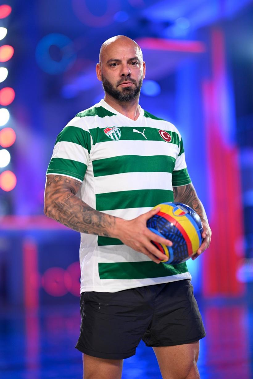 Ei sunt primii concurenți care participă la Splash! Vedete la apă! Cel mai curajos show al verii va avea premiera pe 29 iunie, de la ora 20.00, la Antena 1 18904008