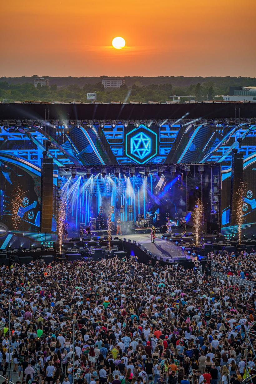 SAGA festival revine cu Rave Plane, Mainstage 360 și trei zone VIP. Cum va arăta anul acesta cel mai mare festival de muzică din București?  18903800