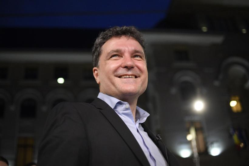 Fenomenul primarilor „singuri  pe stradă”: Paradoxul alegerilor locale din 9 iunie. Cum se transformă teoria „votului util” în realitatea „votului inutil”, la formarea majorităților 18904150