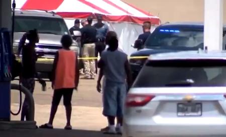 Masacru într-un supermarket din Arkansas: Un bărbat a deschis focul în magazin și a împușcat la întâmplare 13 persoane
