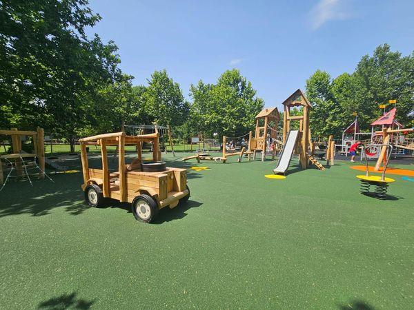 Nicuşor Dan: Trei locuri de joacă noi în Parcul Herăstrău 18904669