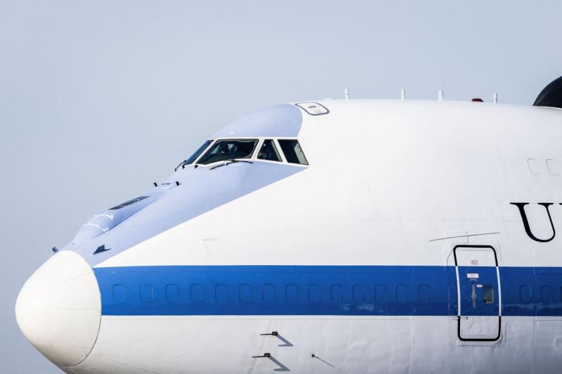 Incredibil: Parbrizul unui avion Boeing a crăpat în zbor, la peste 12.000 de metri altitudine