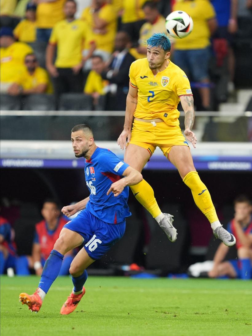 România întâlnește Olanda în optimile de finală. Iordănescu: Mulțumesc tuturor românilor, din toate colțurile lumii. 18905282