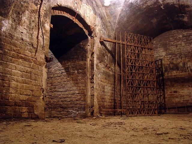 Justiția vrea să dea Fortul 13 Jilava în administrarea Consiliului Județean Ilfov, pentru introducerea în circuitul turistic 18905422