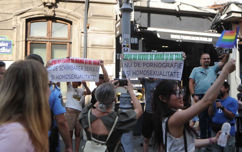 15 amenzi la Marșul Bucharest Pride și Pride Park 18905710