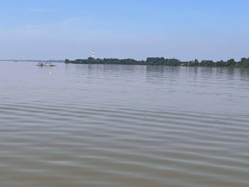 Fechet, de Ziua Dunării: În drumul său, Dunărea revarsă frumusețe, însă adună deșeuri