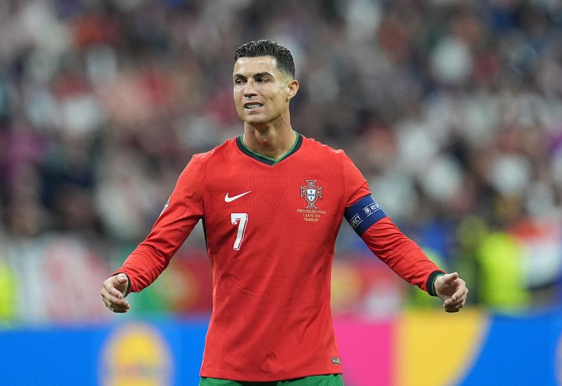 Euro 2024: Portugalia se califică în sferturi după ce portarul Diogo Costa a apărat trei penalty-uri 18906024