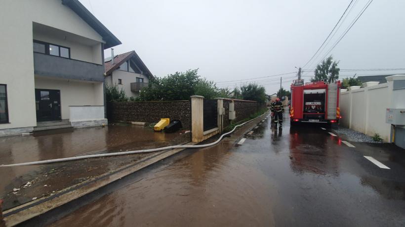 IGSU: 42 de localități din 19 județe, afectate marți de furtuni 18906168