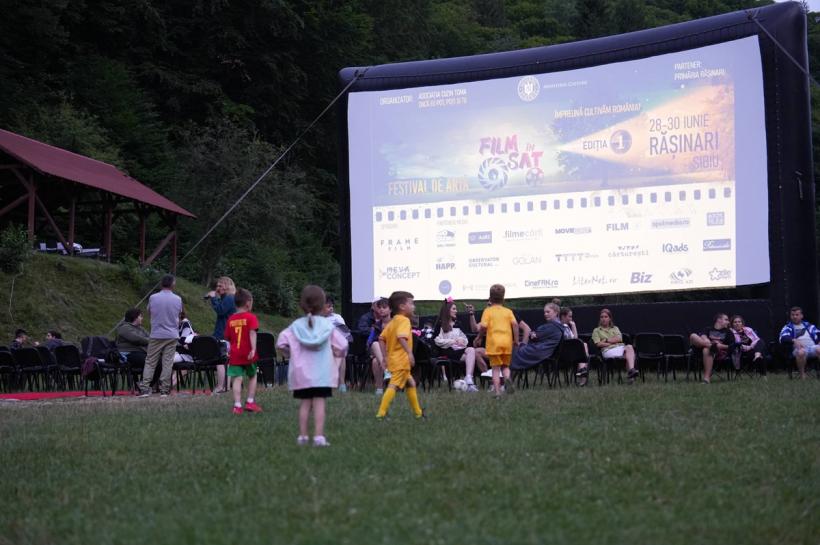 Film în Sat, festival de artă în mediul rural revine la Cernătești, Dolj, între 5 – 7 iulie 18906302