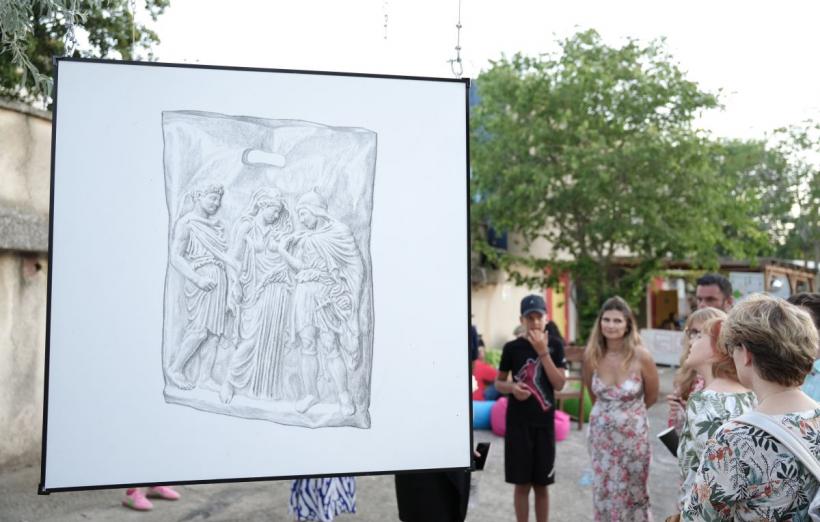 Eforie Sud.  Șapte artiști deschid sezonul de „Artă (și ecologie) la Mal(ul Mării)” 18906460