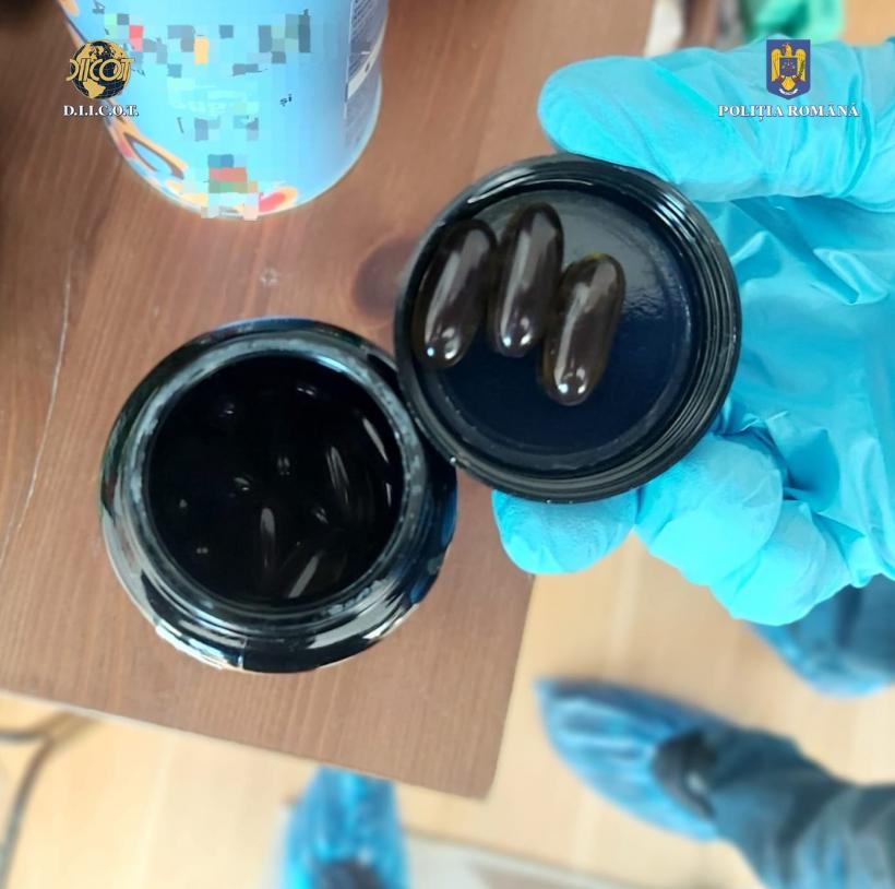 Jeleuri cu droguri pentru copii, la Constanța: O fetiță de 3 ani a ajuns la spital, în supradoză 18906652