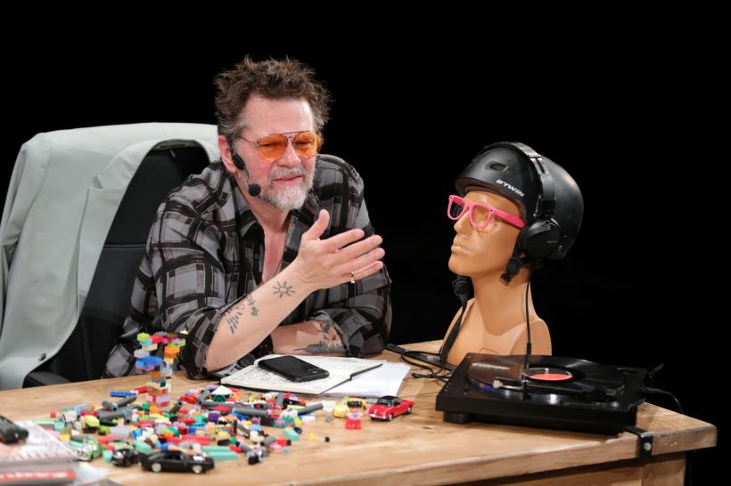 Spectacolul ROMANIAN PSYCHO la cea de-a XI-a ediție a Festivalului Național de Teatru și Film „Săptămâna Comediei” Brașov 18906576