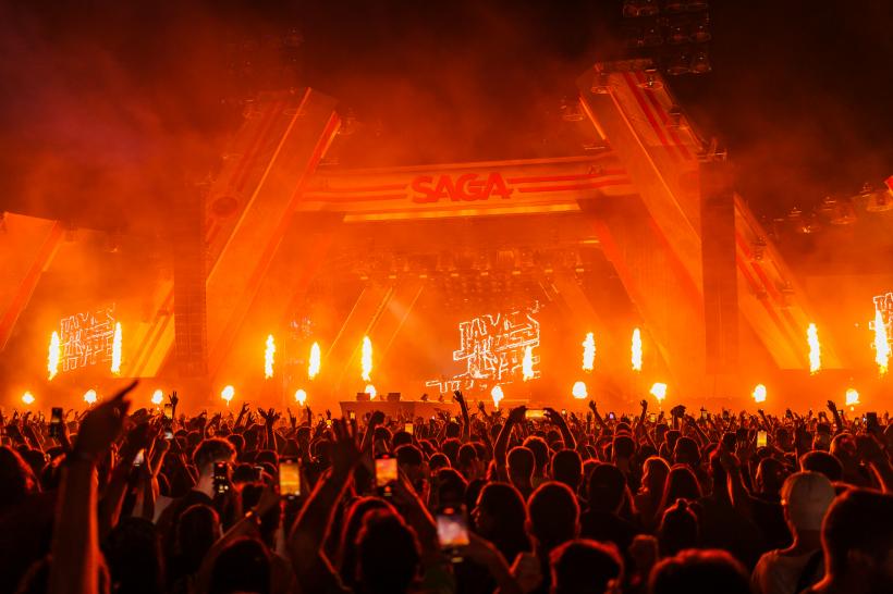 A doua zi a festivalului SAGA a strâns la un loc peste 65.000 de iubitori de muzică și distracție 18906770