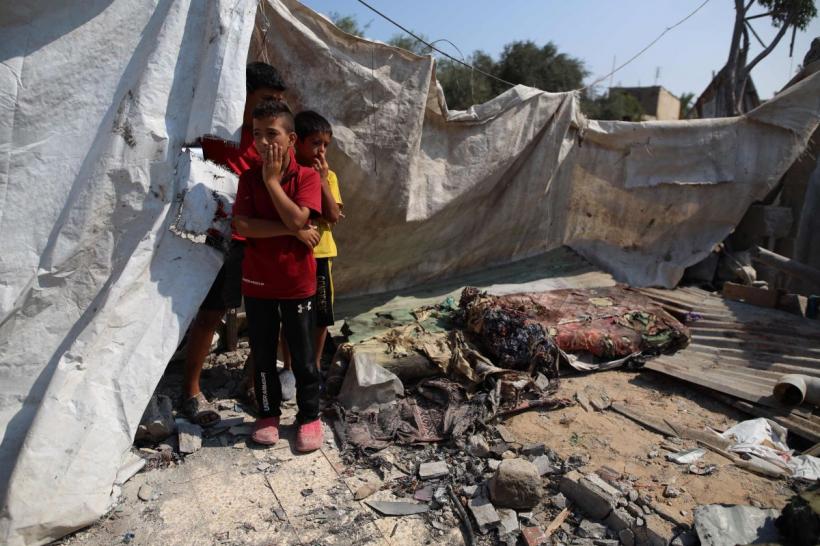 Atac aerian în sudul Fâșiei Gaza. Au murit peste 29 de oameni, majoritatea femei și copii