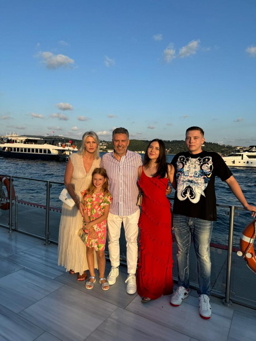 Surpriză de proporții pentru Chef Alexandru Sautner: juratul Chefi la cuțite nu se aștepta la această experiență, în timpul unei călătorii alături de soția sa 18907156