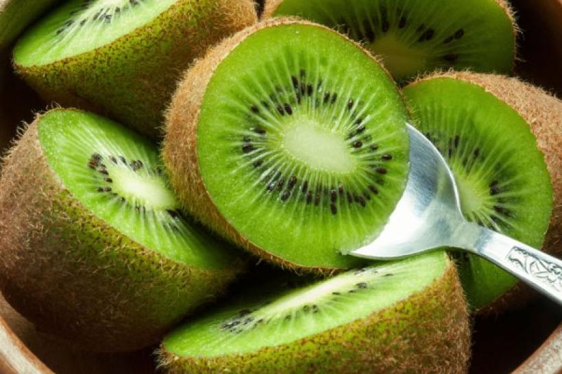 9 motive pentru a consuma două fructe de kiwi în fiecare zi