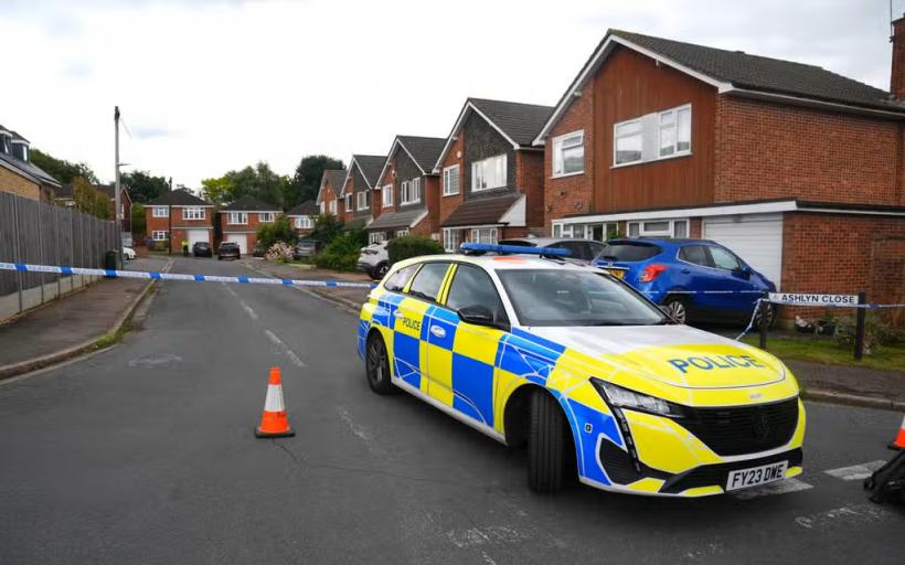 Criminalul cu arbaletă care a ucis familia unui cunoscut prezentator BBC a fost prins de poliție 18907205