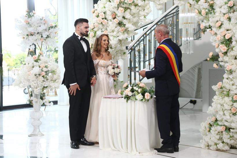 Delia şi Liviu, câştigătorii celui de-al nouălea sezon Mireasa şi ai premiului în valoare de 40.000 de Euro 18907533