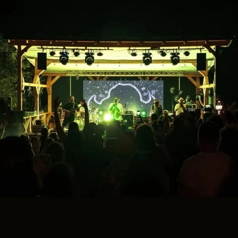 Fest-în-Vale la #MagicLandBreb, între 16 și 18 august – festivalul magic din Maramureș 18907432