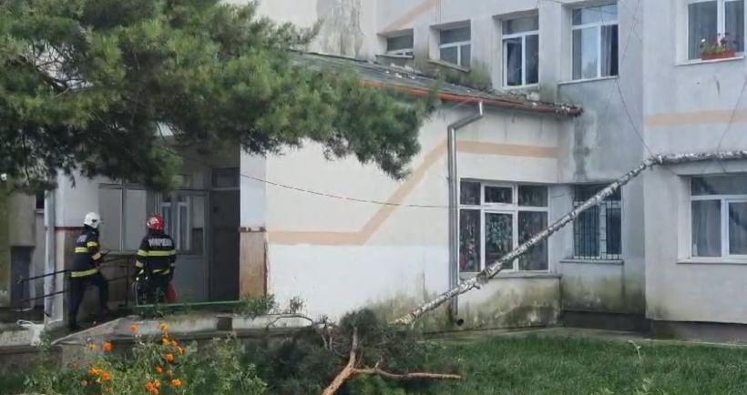 Incendiu la Centrul de Recuperare și Reabilitare Neuropsihiatrică din județul Suceava