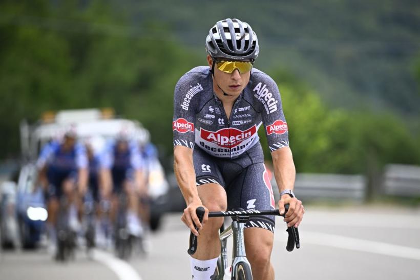 Jasper Philipsen a câștigat în sprint etapa a 13-a din Turul Franței. Pogacar rămâne lider